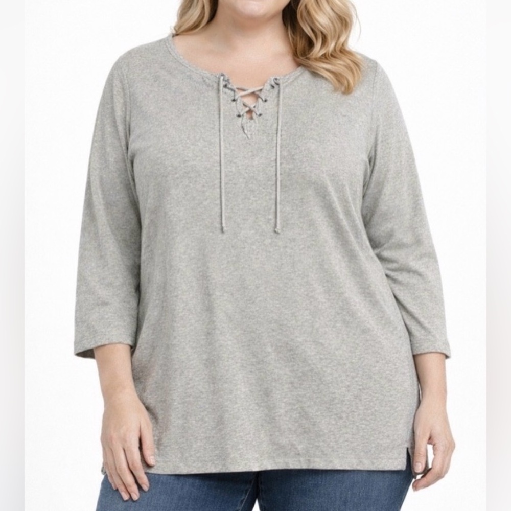Lands’ End Gray 3/4 Sleeve Lace Up Tee Shirt. Size XL 18 / 20 Cotton